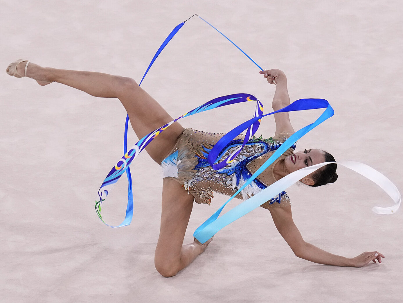 Cvičení Moderní gymnastika
